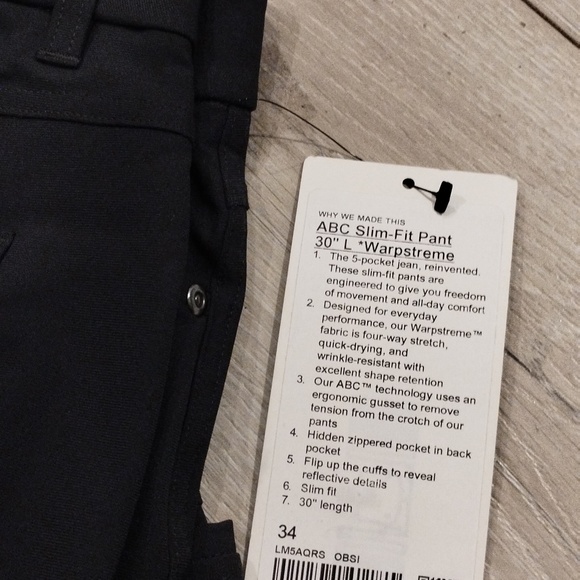 Lululemon size 34 - Picture 2 of 3